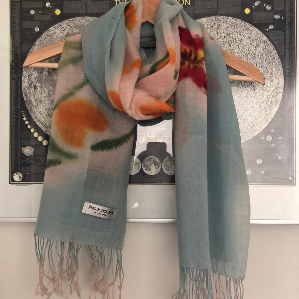 Pashmina scarf